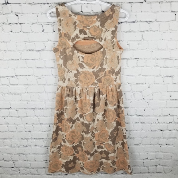 KNITTED&KNOTTED | Persica floral sweater dress - Picture 4 of 8